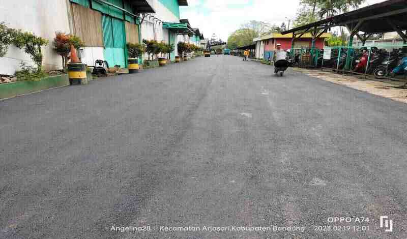 Proyek Perbaikan dan Pengaspalan Ulang Jalan Hotmix di Pabrik PT. Papyrus Sakti Paper Mill Banjaran Bandung
