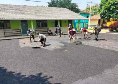 Cara Memperbaiki Aspal Yang Rusak